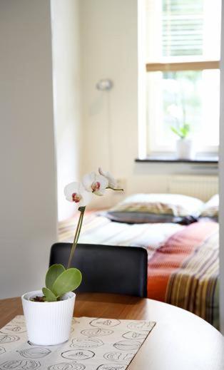 Stockholm Checkin Apartment Alvik Экстерьер фото